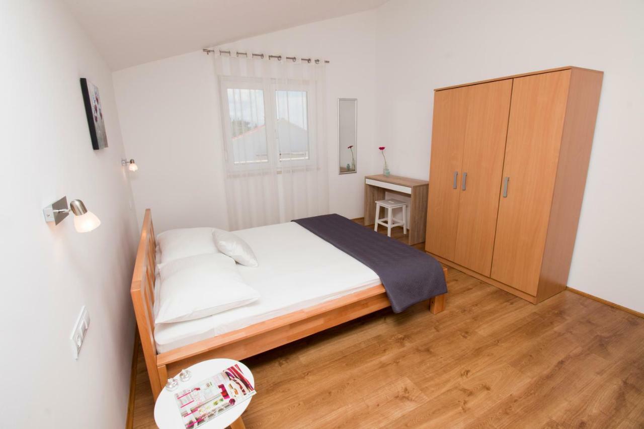 Apartments Liber Lokva Rogoznica Luaran gambar
