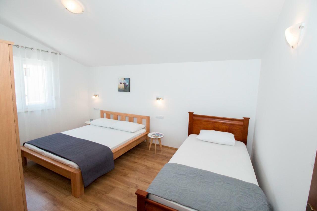 Apartments Liber Lokva Rogoznica Luaran gambar